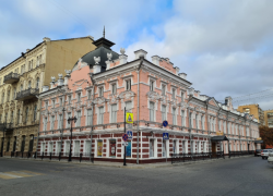В Астрахани подрядчик присвоил деньги нацпроекта на замену тротуара