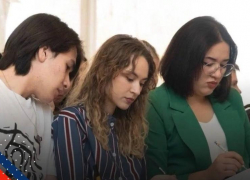 Астраханских школьников хотят научить «Нравственным основам семейной жизни»