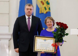 Губернатор Игорь Бабушкин поздравил астраханских ученых с профессиональным праздником