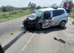 Погибшая молодая семья из Волгограда ехала на свадьбу в Астрахань 