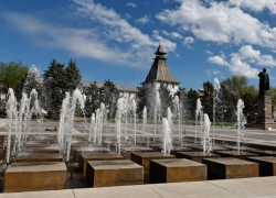 Скоро в Астрахани заработают 13 городских фонтанов