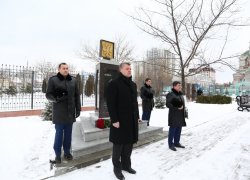 В Астрахани состоялась церемония открытия памятника работникам прокуратуры