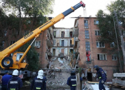 Жильцам частично обрушенного дома в Астрахани оплатят утрату имущества