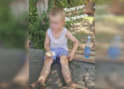 Астраханцы обнаружили потерявшегося трехлетнего ребенка в Жилгородке