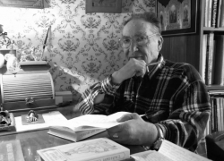 В Астрахани состоится прощание с писателем-краеведом Александром Марковым