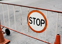 В какие дни на площади Ленина в Астрахани перекроют движение в апреле-мае 2023 года