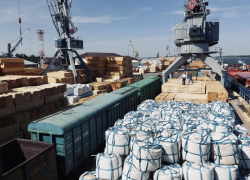 В Астраханской области откроют перевалочный комплекс для морских грузов