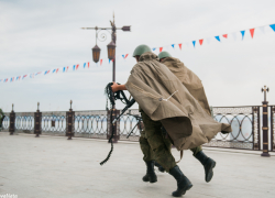 Астраханец отказался отдавать долг Родине