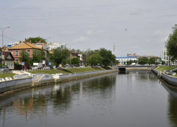 В астраханских каналах на несколько дней сбрасывают воду 
