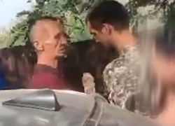 В Астрахани некоторые защитники собак пошли на радикальные меры: труба, нож, угрозы