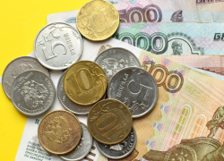 Астраханку обвиняют в попытке дать взятку полицейским для спасения браконьеров