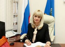 Елена Рязанова больше не исполняет обязанности министра финансов Астраханской области 