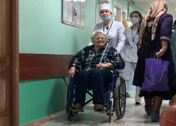 79-летняя астраханка попала в больницу из-за холодных батарей в квартире