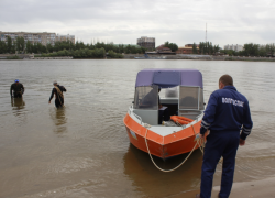 270 килограммов мусора вытащили из воды в Астраханской области