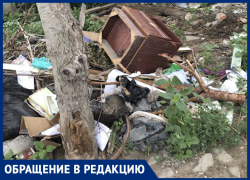 Астраханцы создали свалку прямо в жилом районе