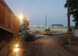 В Астрахани приступили к завершающему этапу работ по обновлению улицы Ботвина 