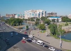 Выделенку нужно сократить: в Астрахани поменяют схему движения по Адмиралтейской