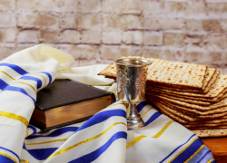 Игорь Бабушкин поздравил еврейские общины с праздником Песах