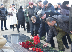 В Астрахани почтили память воинов-афганцев