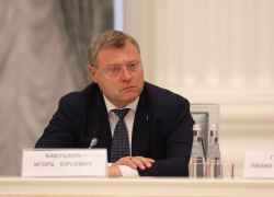 Губернатор Астраханской области рассказал как отечественные фильмы могут повлиять на воспитание молодежи