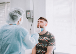 Ещё 210 астраханцев заразились COVID-19