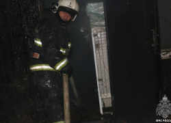 В Астрахани из-за пожаров пострадали трое, один погиб
