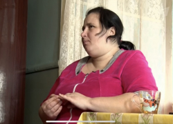 Астраханка, предпочитающая детям алкоголь, ославилась на всю страну