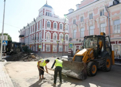 До конца августа в Астрахани реконструируют три улицы в историческом районе