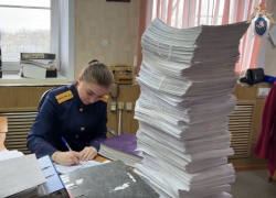 Астраханский следком выявил новые эпизоды получения взяток сотрудником МБУ