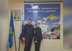 В Астрахани полицейские спасли водителя от удушения газом