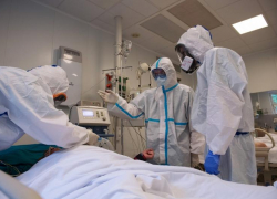 За неделю в Астраханской области ковидом заболели 252 человека