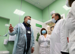 Губернатор поздравил астраханских медработников с профессиональным праздником 