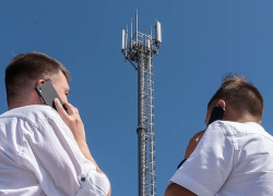 В Астраханской области из-за непогоды вышки сотовой связи остались без электропитания