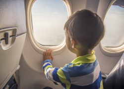 Астраханские тяжелобольные дети смогут бесплатно летать до места лечения и обратно