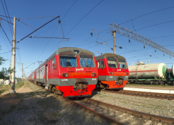 В Астрахани на день ограничат проезд через железнодорожный переезд