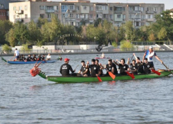 Астраханский фестиваль водных видов спорта посетили 2,5 тысяч человек