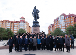 В Астрахани провели митинг по случаю 300-летия Каспийской флотилии