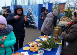 В Камызяке Крещение встретили по-особенному празднично 