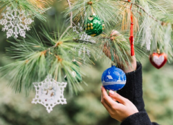 Астраханцы поделились новогодними приметами на приманивание удачи