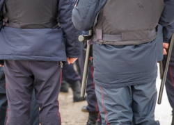 В Астрахани бывшего полицейского осудят за торговлю наркотиками