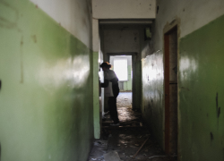 Астраханцу, насиловавшему свою дочь в течение 14 лет, вынесли приговор