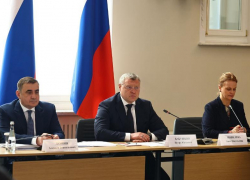 Астраханский губернатор провел первое заседание новой комиссии Госсовета