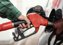 Сколько стоит в Астрахани заправить автомобиль газом в мае 2023 года