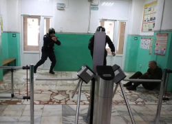 В школе под Астраханью отработали сценарий пресечения теракта