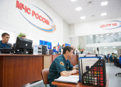 Астраханцы спасли тонущего мужчину