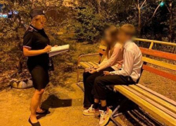 В Астраханской области сотрудники по делам несовершеннолетних провели ночной рейд