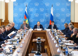 Сергей Лавров положительно оценил Астраханский патриотический форум