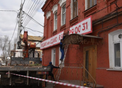 За два месяца в Астрахани снесли почти 1,5 тысячи единиц незаконной рекламы