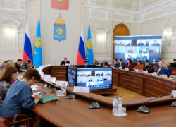 639 астраханцам возместили зарплатный долг в 10 миллионов рублей