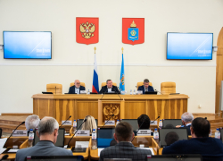  В Астраханской областной Думе обсудят принятие единого детского пособия 